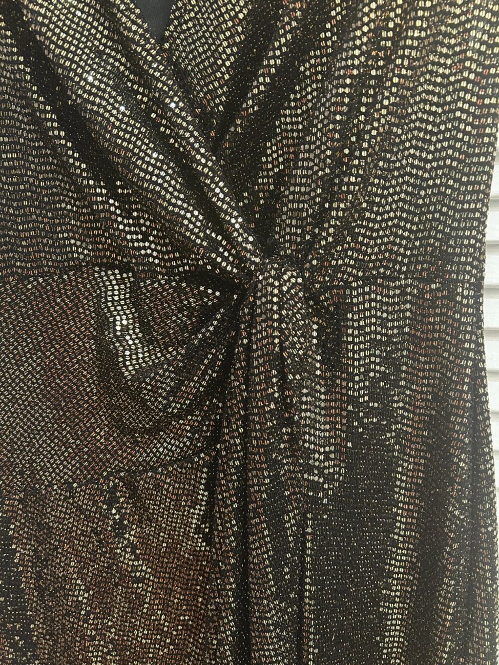 Gorgeous Liquid Gold Metallic Faux Wrap Cocktail Dress Women's Size 10 - Picture 4 of 6